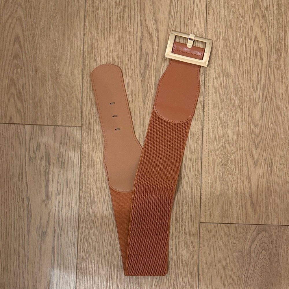 Tan Belt with Gold Buckle